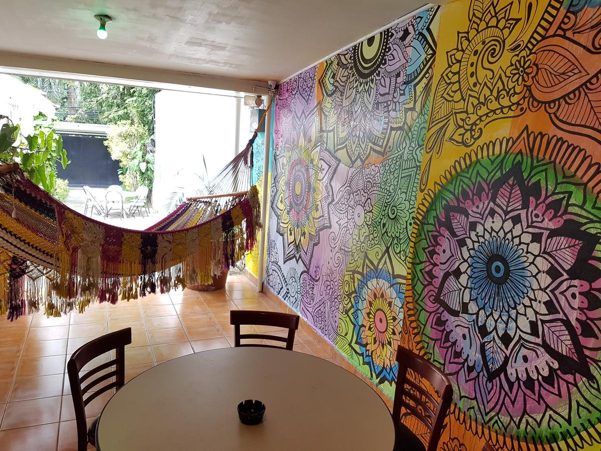 Hostal Aqui Me Quedo San Pedro Sula Extérieur photo